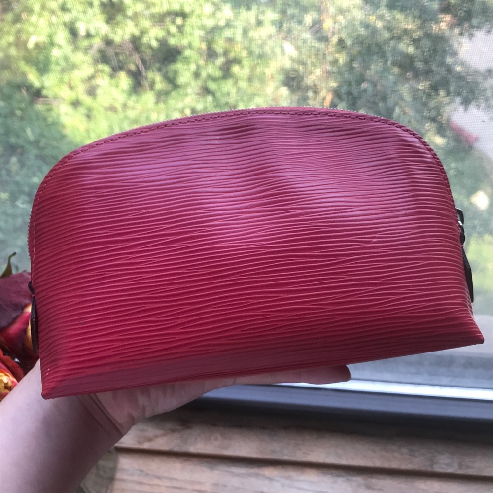 Louis Vuitton cosmetic bag pouch - Epi leather